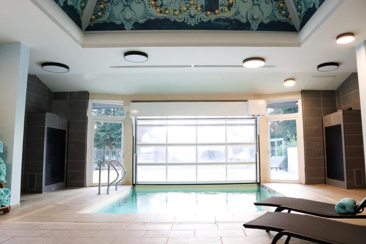 Hotel Mercure Chateau De פונטנבלו מראה חיצוני תמונה
